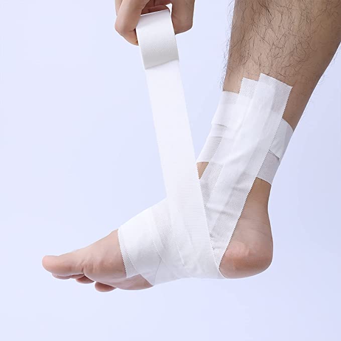 Kinesiology Tape Classic 2.5/5 cm x 5 m, Physio Tape, Finger, Climbing Basketball Ice Hockey Tape Elastic, Waterproof, Skin-Friendly (500 x 5 x 0.1 cm, White)
