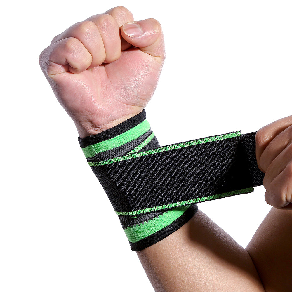 1PCS Adjustable Wrist Support Brace Brand Wristband Men and Women Gym Wrestle Professional Sports Protection Wrist